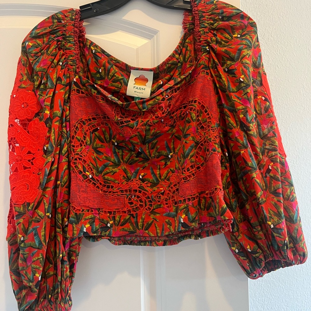 FARM Rio Red and Green Floral Crop Blouse